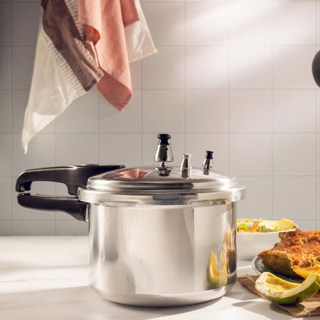 Olla de Presión Plateado y Negro 23x21cm De 3.2 Litros Apta para Inducción con Mango de Baquelita - OLLAS Y SARTENES | Bylmo