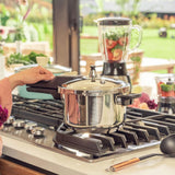 Olla de Presión Plateado y Negro 25.5x20.2cm De 5.6 Litros con Mango de Baquelita - OLLAS Y SARTENES | Bylmo