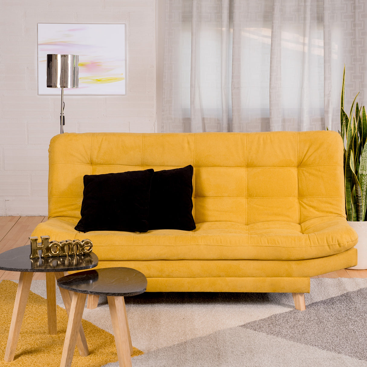 Sofá Cama Valencia Mostaza 180x85cm De Tres Puestos Antifluido con Patas y Dos Cojines Decorativos - SOFAS Y POLTRONAS | Bylmo