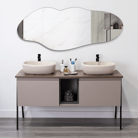 Espejo de Baño Aries Gris 150x60cm Asimetrico sin Marco - ESPEJOS DE BANHO | Bylmo