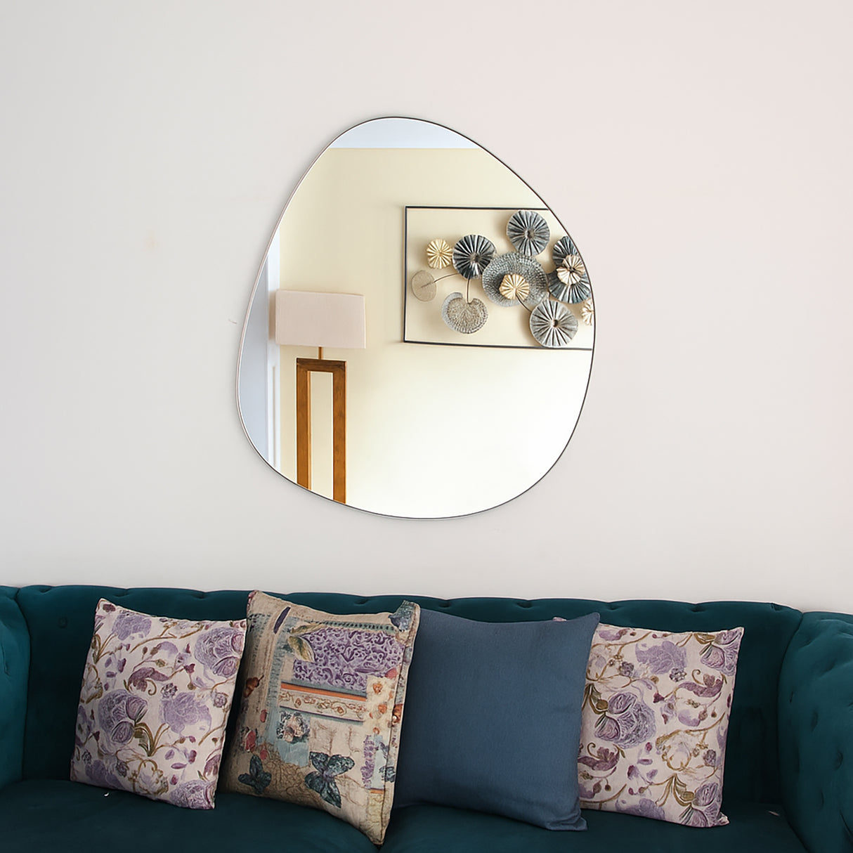 Espejo de Pared Asimetrico Bora Bora Plata 80x90cm con Marco Metalico - ESPEJOS DE PARED | Bylmo