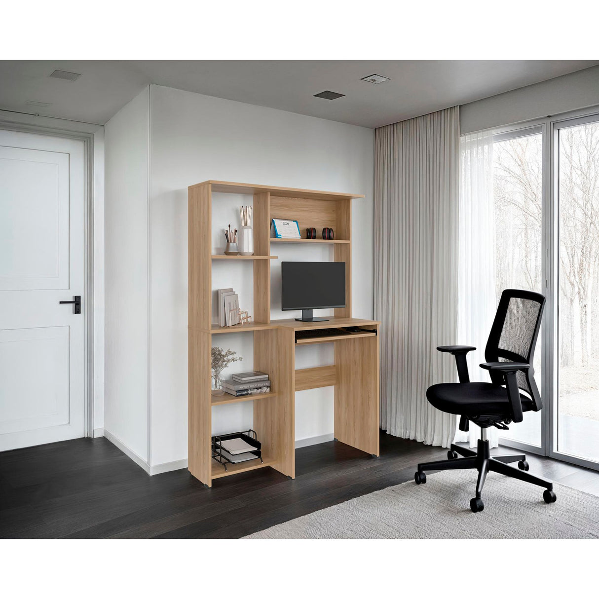 Centro de Computo Alden Eco Fresno Europeo 100x150cm sin Cajones y con Organizador de Libros - ESCRITORIOS | Bylmo