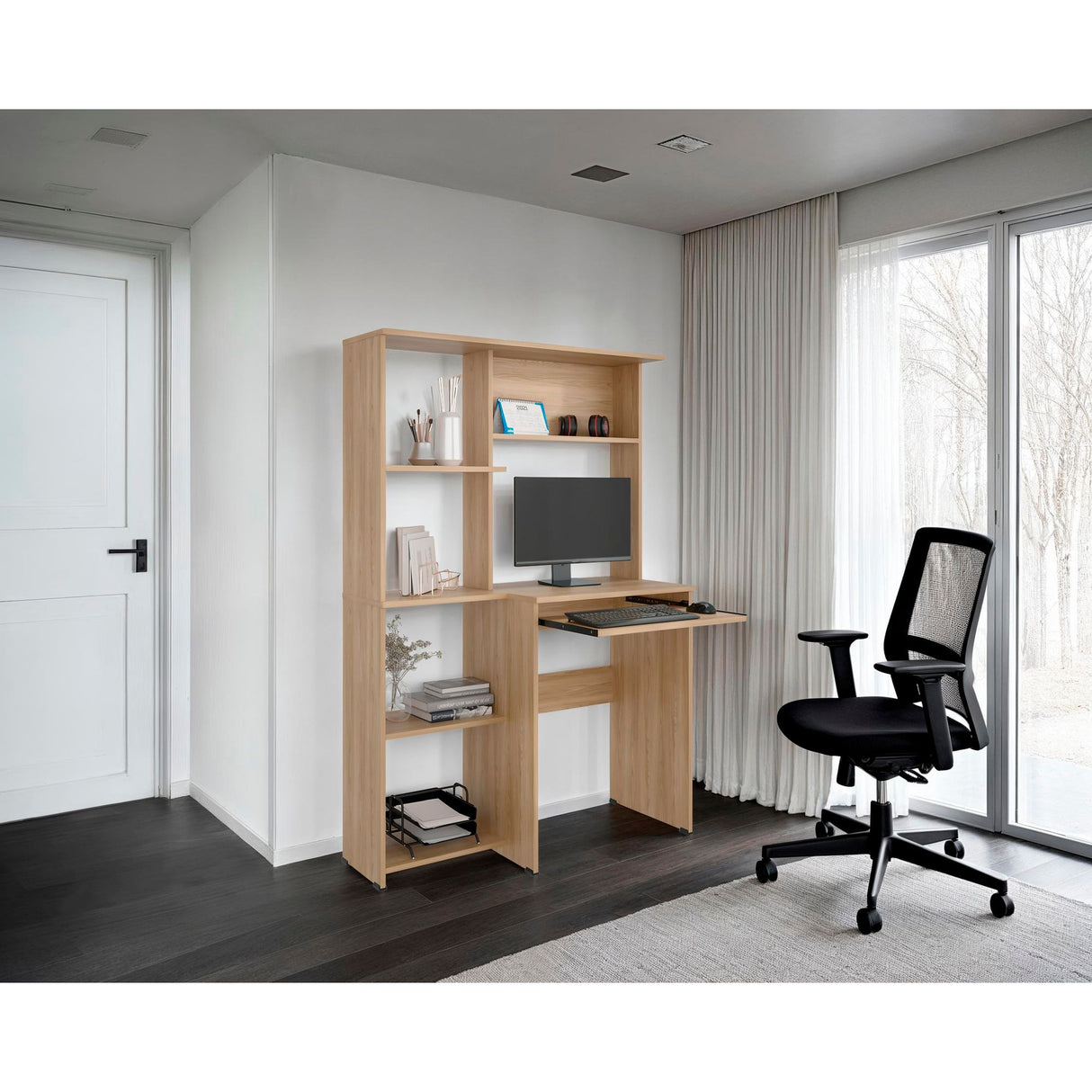 Centro de Computo Alden Eco Fresno Europeo 100x150cm sin Cajones y con Organizador de Libros - ESCRITORIOS | Bylmo