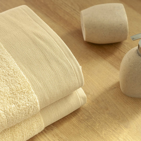 Toalla de Manos Modha Beige 40x70cm Fondo Entero - TOALLAS | Bylmo