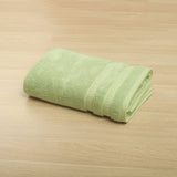 Toalla de Cuerpo Bamboo Verde Manzana 70x140cm Fondo Entero - TOALLAS | Bylmo