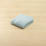 Toalla de Cuerpo Bamboo Azul 70x140cm Fondo Entero - TOALLAS | Bylmo