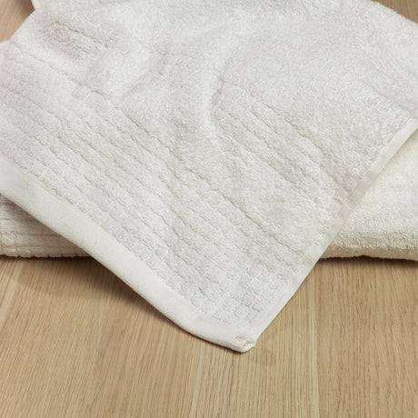 Toalla de Cuerpo Eleganth Blanco 70x140cm Fondo Entero - TOALLAS | Bylmo