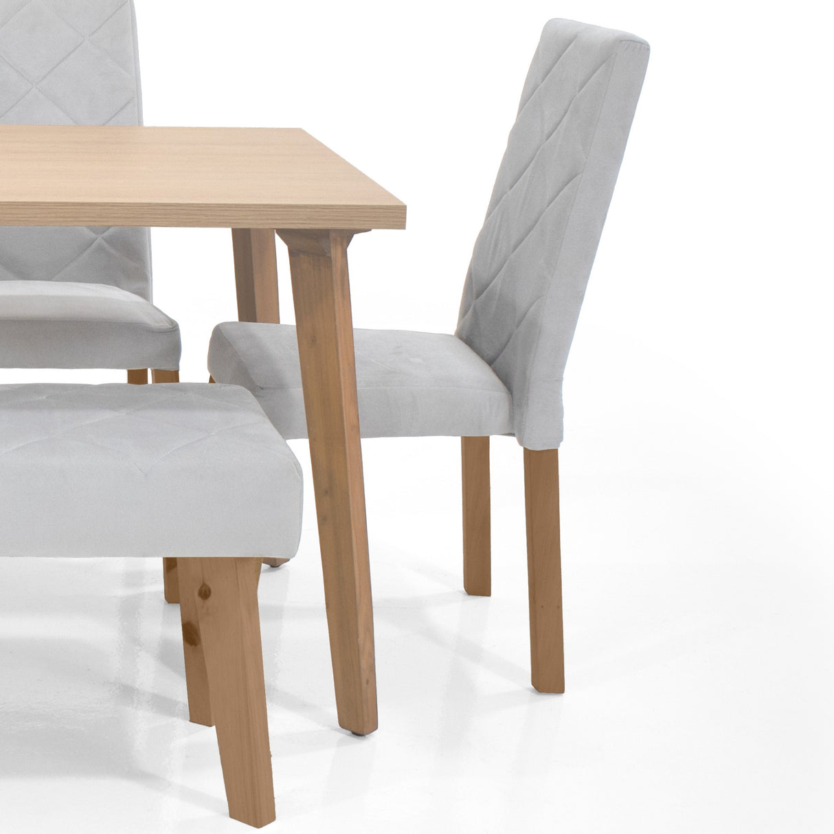 Set Comedor Lugo Matiz Oasis 138x76cm Cuadrado de Seis Puestos con Cuatro Sillas Liverpool y Un Butaco Plata - COMEDORES | Bylmo