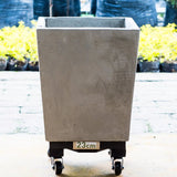 Base para Materas Livianas Exterior Tulipán Negro 35x10cm Cuadrado con Rodachines Apto Para Intemperie - BASES PARA MATERAS DE EXTERIOR | Bylmo