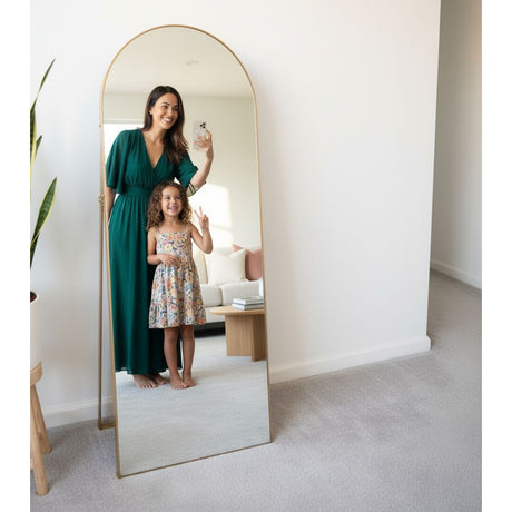Espejo de Piso Toscana Dorado 80x170cm Asimetrico con Marco Metálico - ESPEJOS DE PISO | Bylmo