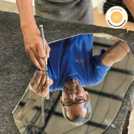 Espejo de Baño Grecia Negro 40x76cm Ovalado con Marco En PVC - ESPEJOS DE BANHO | Bylmo