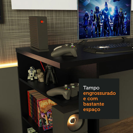 Combo Escritorio Gamer y Panel de TV Negro y Blanco 136x75cm para TV hasta 50 Pulgadas Sin Cajones y con Organizador de Libros y Consolas - ESCRITORIOS | Bylmo