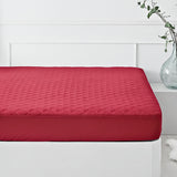 Protector de Colchón Rojo Queen 160 X 190 Cm Antifluido - PROTECTORES DE COLCHON | Bylmo