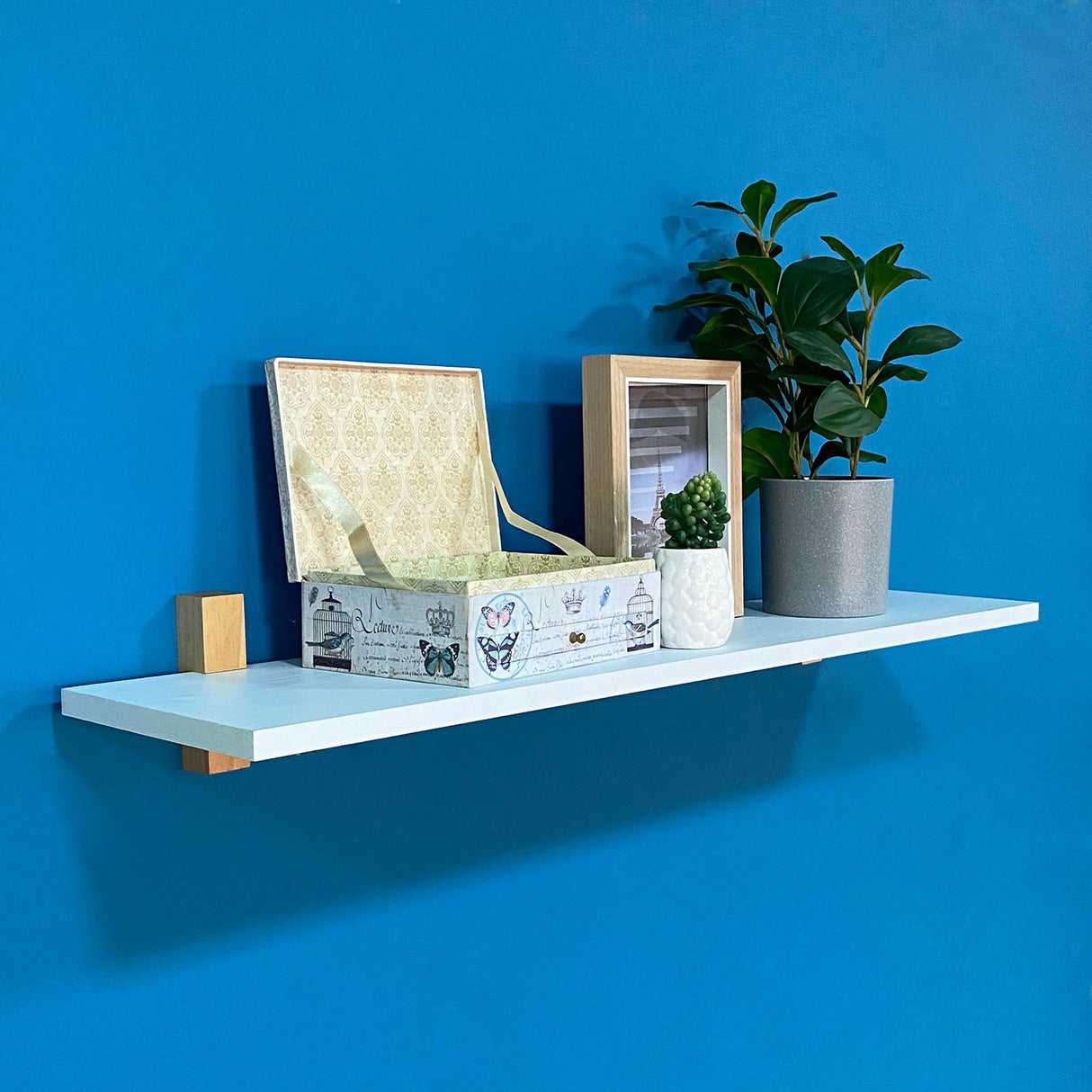 Repisa Dado Blanco y Pino Crudo 80x12cm Rectangular con Un Entrepaño - REPISAS | Bylmo