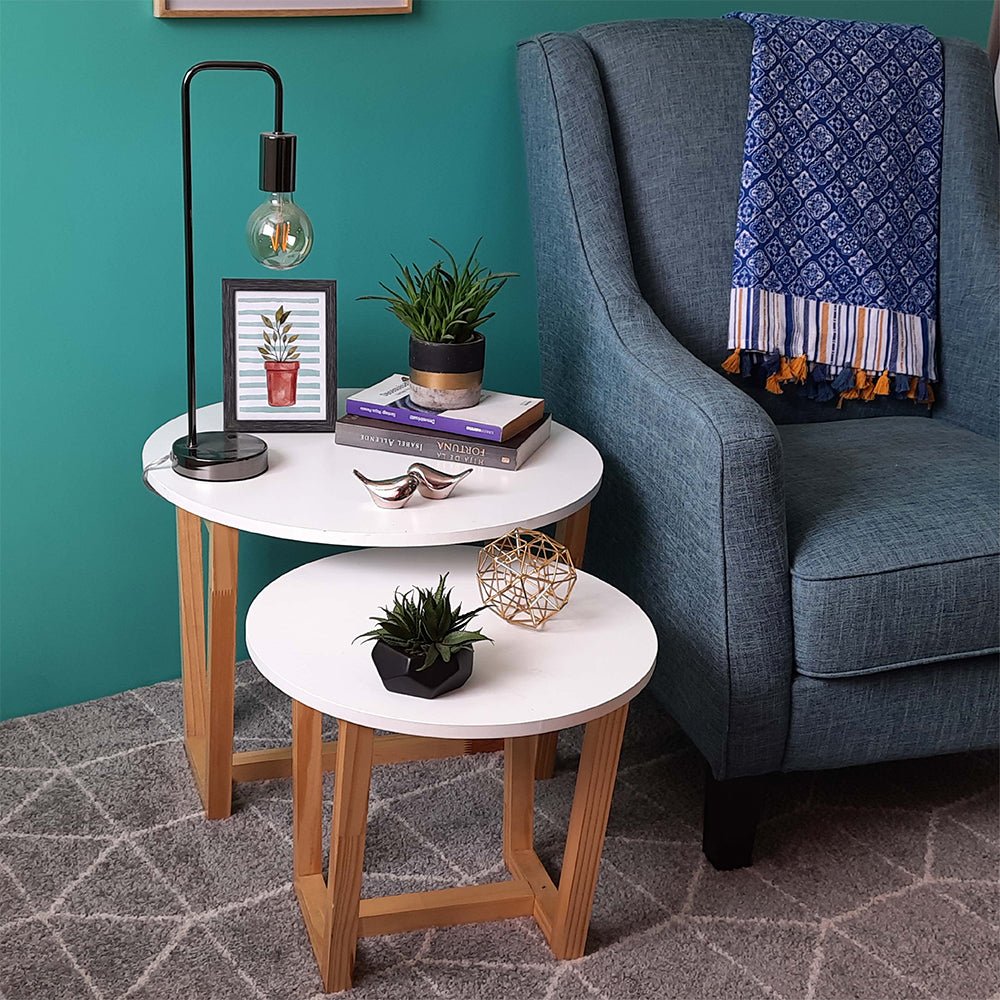 Set X 2 Mesas de Centro Bits Blanco y Pino Natural 60x53cm Circulares - MESAS DE CENTRO | Bylmo