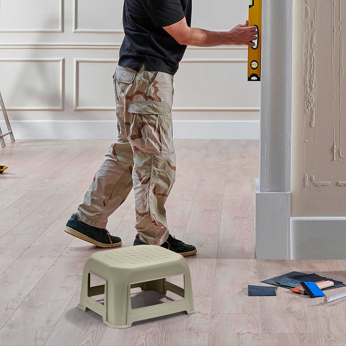 Butaco Rimax Beige 41.5x23.7cm sin Espaldar y sin Apoya Brazos - SILLAS Y BUTACOS | Bylmo