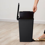 Basurero Rimax Slim Negro 28x35cm de 8 Litros para Multiusos con Tapa De Pedal - BASUREROS Y PAPELERAS | Bylmo