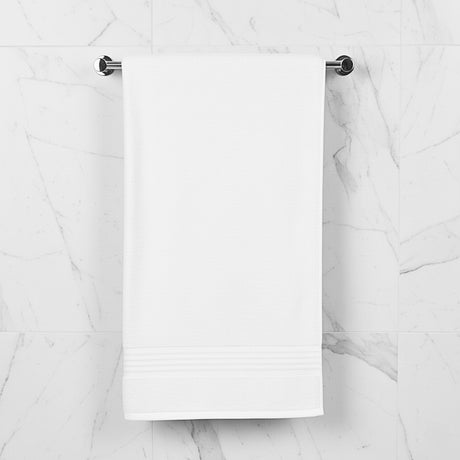 Toalla de Cuerpo Blanco 70x140cm Fondo Entero Muy Suave - TOALLAS | Bylmo