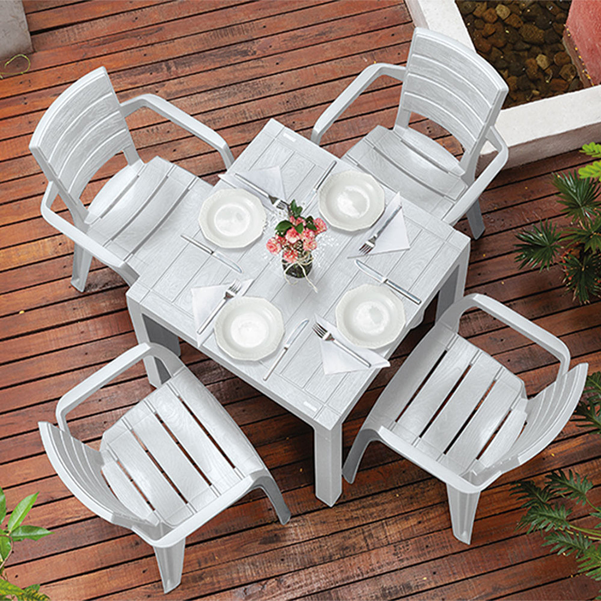 Combo Comedor y 4 Sillas con Brazos Rimax Barú Gris Hielo 75x73.5cm Cuadrado - COMEDORES | Bylmo