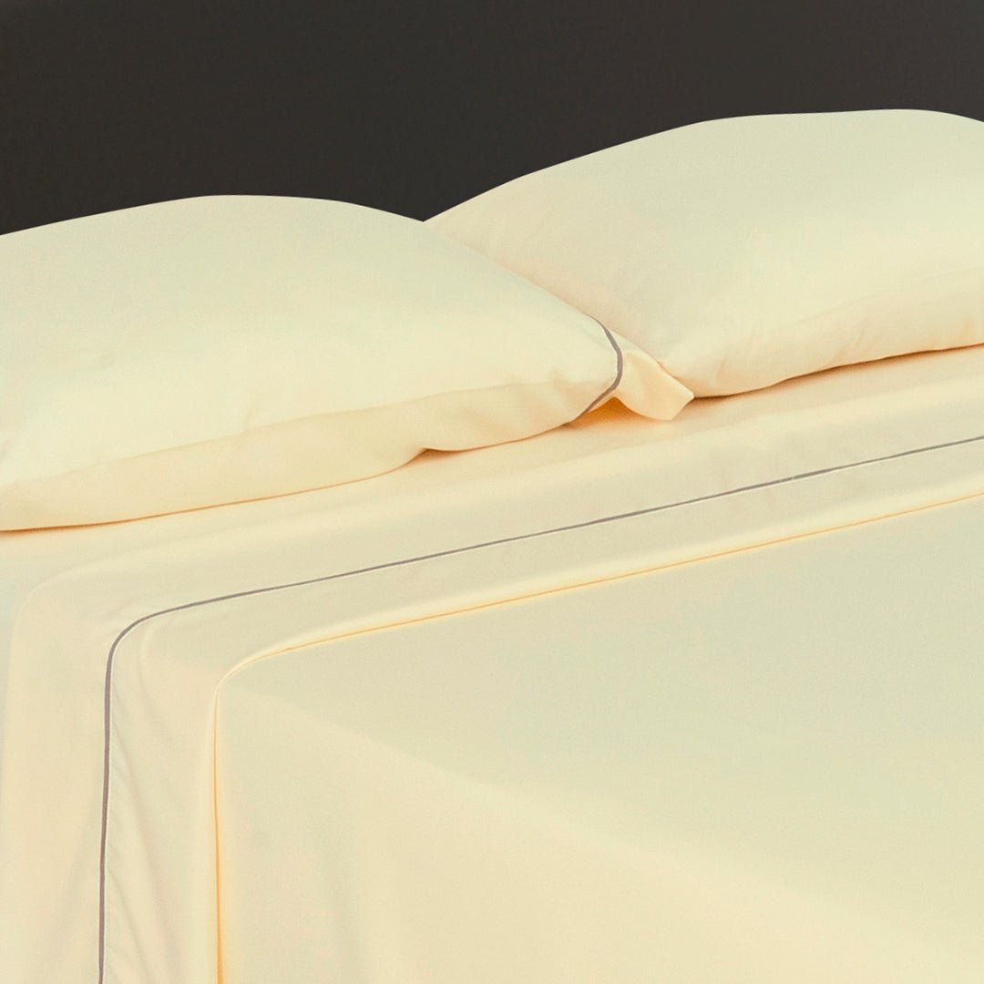 Juego de Sabanas Básicos Amarillo Para Cama Queen 160 X 190 Cm Fondo Entero - SABANAS | Bylmo