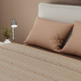 Juego de Sabanas Tendenza Beige Para Cama Queen 160 X 190 Cm de Lineas Ondulantes - SABANAS | Bylmo