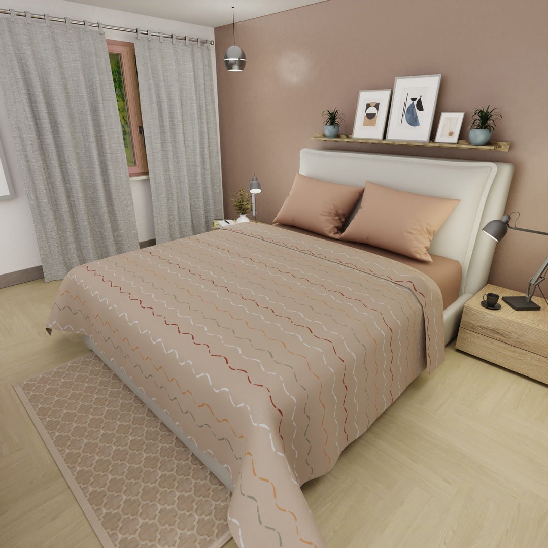 Juego de Sabanas Tendenza Horizonte Cálido Beige Para Cama King 200 X 200 Cm de Lineas Ondulantes - SABANAS | Bylmo