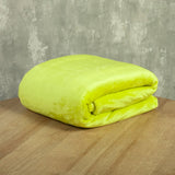 Cobija Piel de Durazno Soft Verde Lima 180x200cm Fondo Entero - COBIJAS Y MANTAS | Bylmo