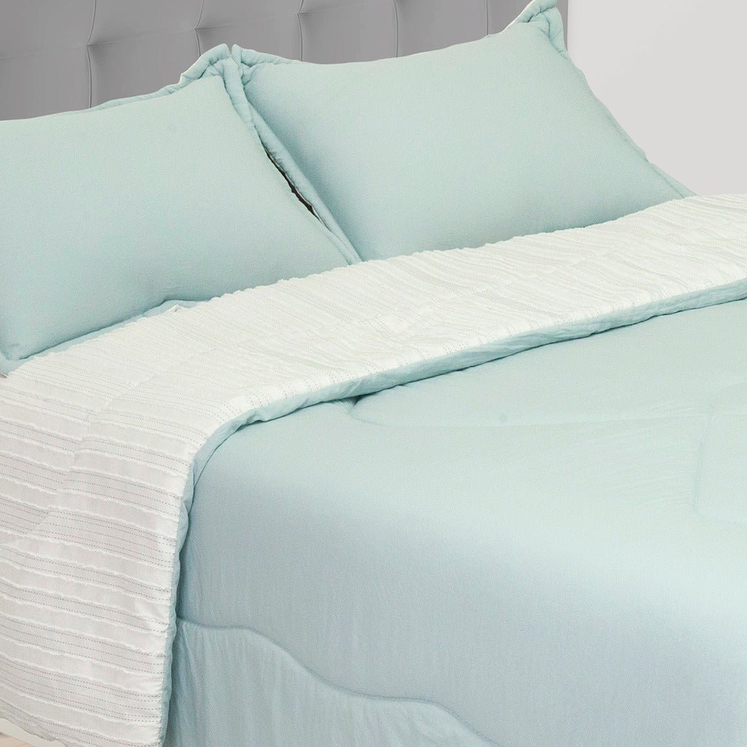 Cubrelecho Acolchado Gles Blanco y Azul para Cama Doble 140 X 190 Cm Fondo Entero - TENDIDOS Y CUBRELECHOS | Bylmo