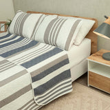 Cubrelecho Doble Faz Trama Gris y Blanco para Cama Doble 140 X 190 Cm Prensado de Lineas - TENDIDOS Y CUBRELECHOS | Bylmo