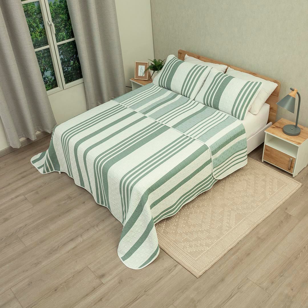 Cubrelecho Doble Faz Trama Verde y Blanco para Cama King 200 X 200 Cm Prensado de Lineas - TENDIDOS Y CUBRELECHOS | Bylmo
