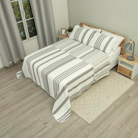 Cubrelecho Doble Faz Trama Gris y Beige para Cama Queen 160 X 190 Cm Prensado de Lineas - TENDIDOS Y CUBRELECHOS | Bylmo