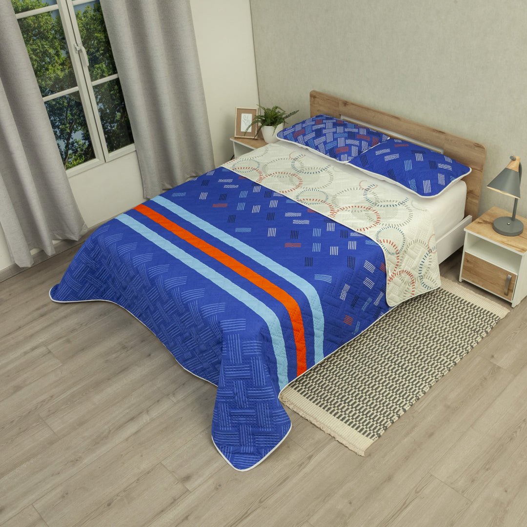 Cubrelecho Doble Faz City Code Blanco y Azul para Cama Doble 140 X 190 Cm Prensado de Lineas Y Circulos - TENDIDOS Y CUBRELECHOS | Bylmo