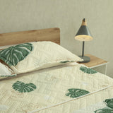 Cubrelecho Doble Faz Style Eco Hojas Blanco y Verde para Cama Doble 140 X 190 Cm de Hojas - TENDIDOS Y CUBRELECHOS | Bylmo