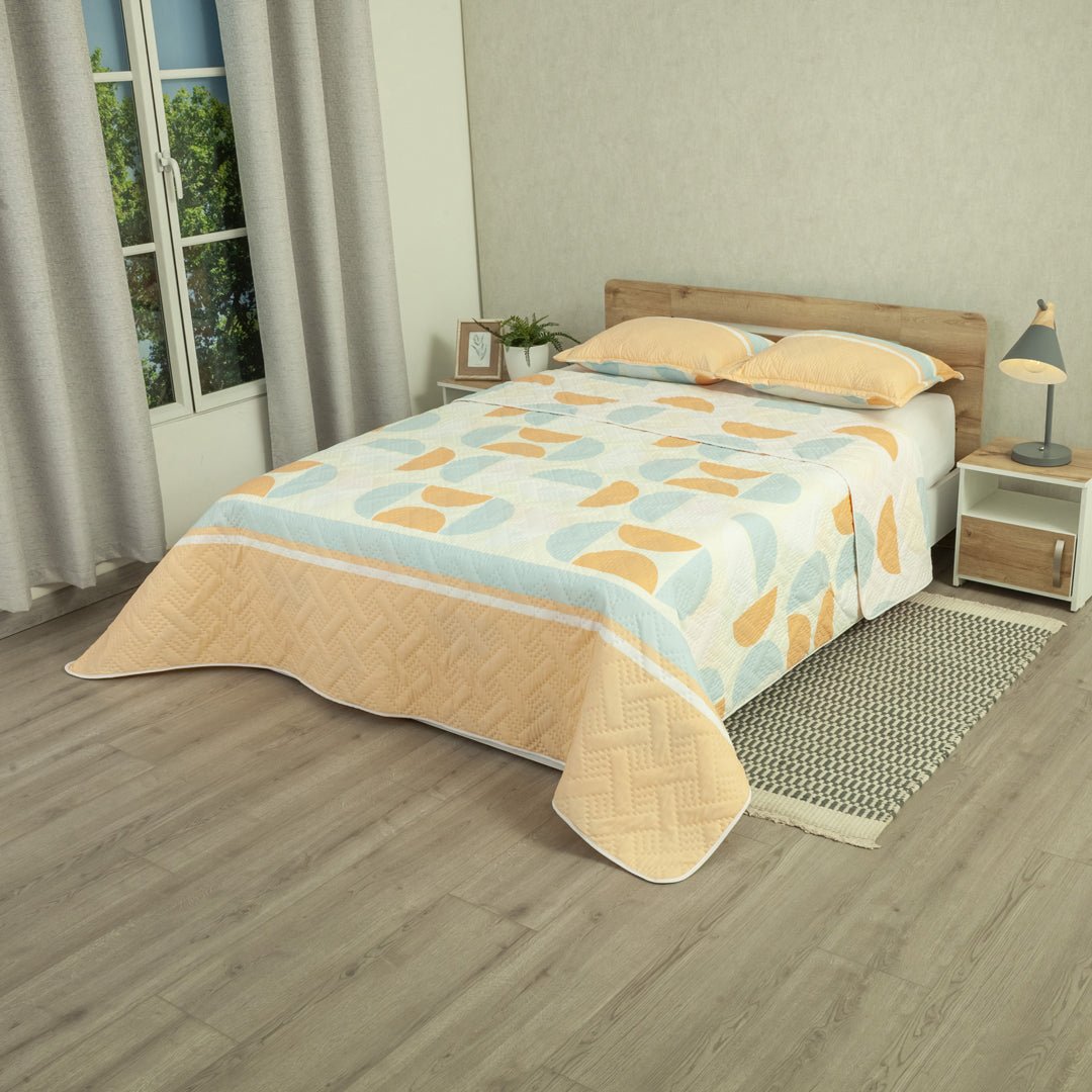 Cubrelecho Doble Faz Style Curvas del Tiempo Blanco y Naranja para Cama King 200 X 200 Cm de Semicirculos - TENDIDOS Y CUBRELECHOS | Bylmo