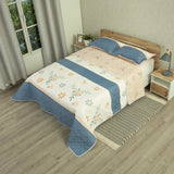 Cubrelecho Doble Faz Style Jardín Beige Claro y Azul Oscuro para Cama Semidoble 120 X 190 Cm de Hojas - TENDIDOS Y CUBRELECHOS | Bylmo