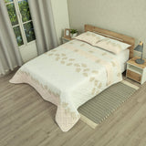 Cubrelecho Doble Faz Style Encanto Pastel Rosa Claro y Blanco para Cama Semidoble 120 X 190 Cm de Hojas - TENDIDOS Y CUBRELECHOS | Bylmo