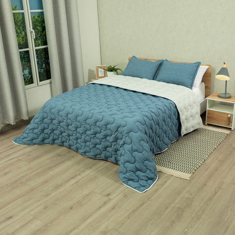 Cubrelecho Flora Azul y Blanco para Cama Queen 160 X 190 Cm Fondo Entero - TENDIDOS Y CUBRELECHOS | Bylmo