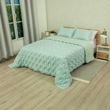 Cubrelecho Flora Azul para Cama Queen 160 X 190 Cm Fondo Entero - TENDIDOS Y CUBRELECHOS | Bylmo