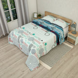 Cubrelecho Semi Acolchado Fusión Moderna Azul y Blanco para Cama Doble 140 X 190 Cm de Circulos Entrelazados - TENDIDOS Y CUBRELECHOS | Bylmo