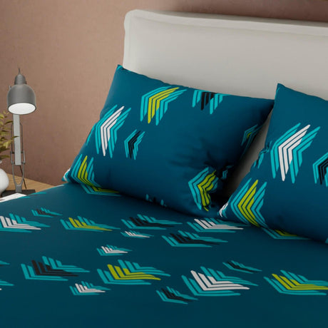 Combo Juego de Sabanas y Cortina Azul Oscuro y Verde para Cama Queen 160 X 190 Cm de Flechas - SABANAS | Bylmo