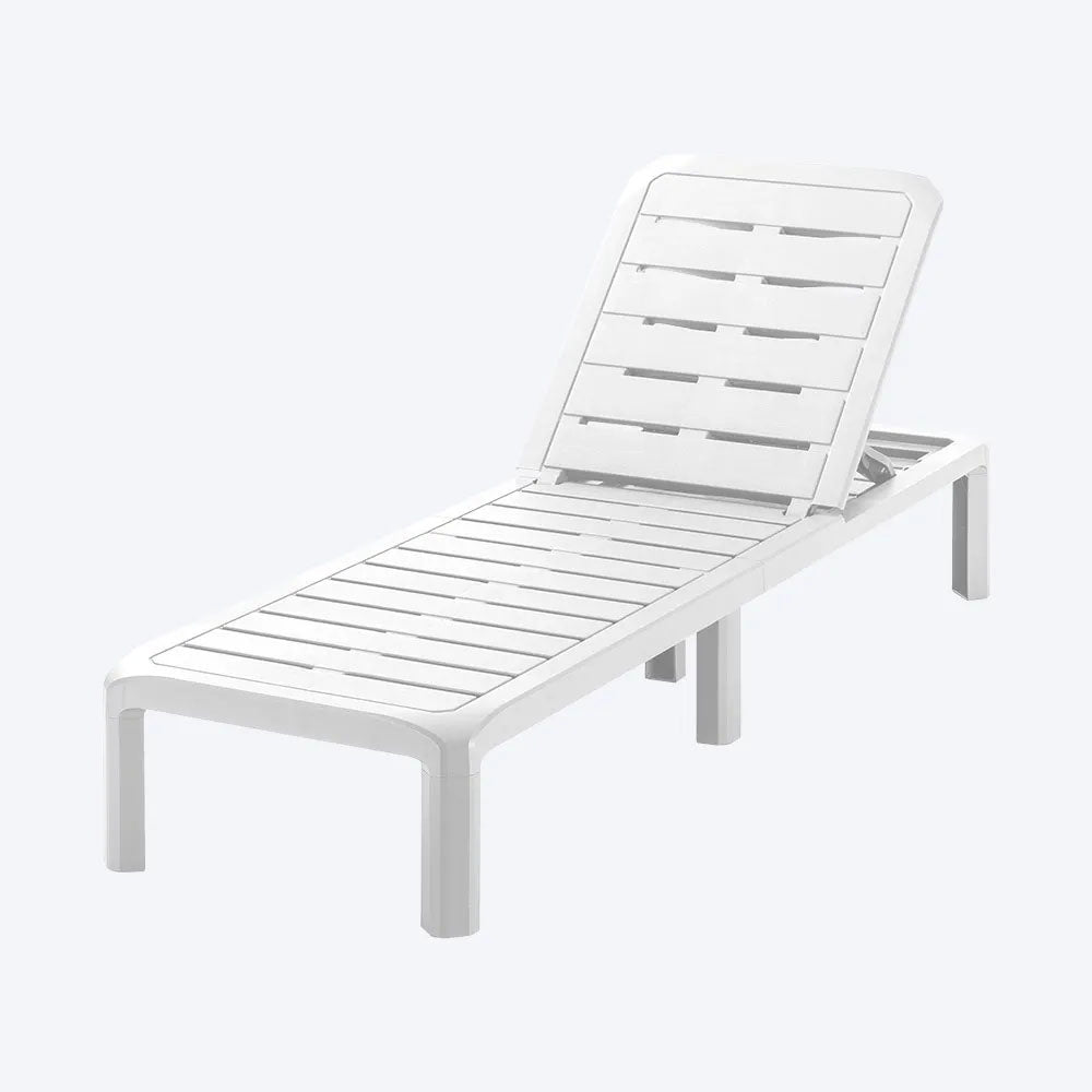 Combo Piscina Rimax Blanco 57.5x29cm con Dos Camas Asoleadoras Dos Sillas Playeras y Una Mesa de Centro Recatangular - SILLAS DE EXTERIOR | Bylmo