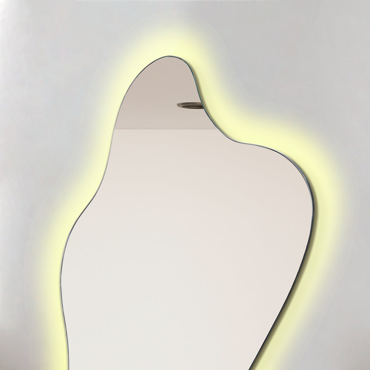 Espejo de Pared Dominic 50x100cm Asimetrico Flotado sin Marco con Luz Led Touch - ESPEJOS DE PARED | Bylmo