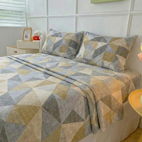 Juego de Sabanas Geo Café Print para colchón Doble 140 X 190 Cm 200 Hilos Con Elastico - SABANAS | Bylmo