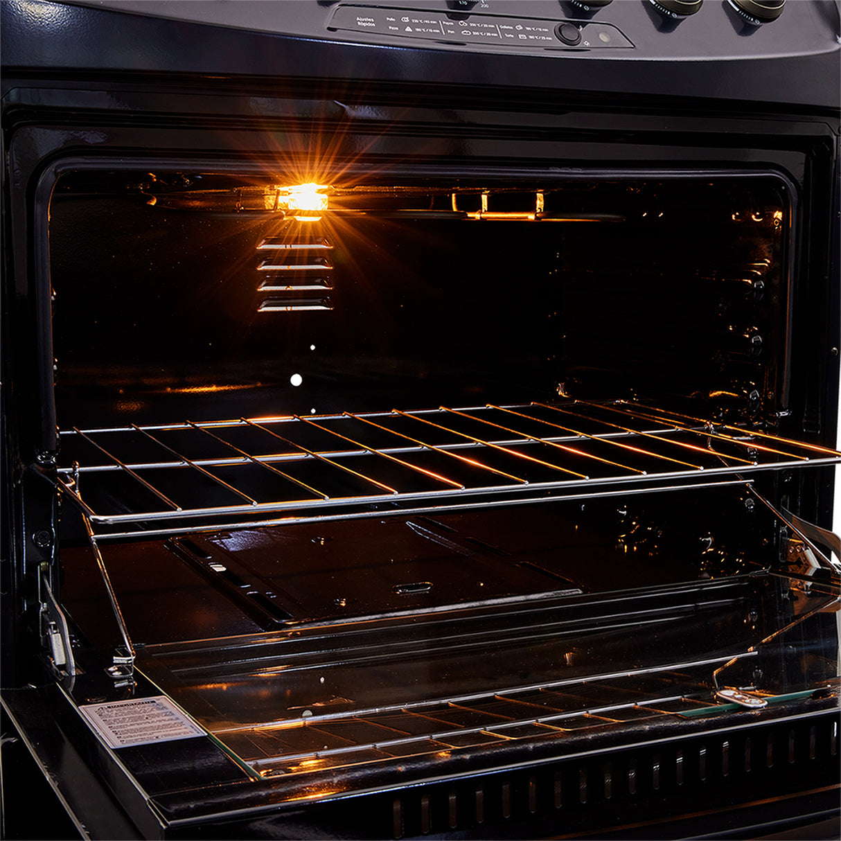 Estufa Haceb Azul 81x98.5cm Para Gas Natural con Seis Quemadores y con Horno - ESTUFAS | Bylmo