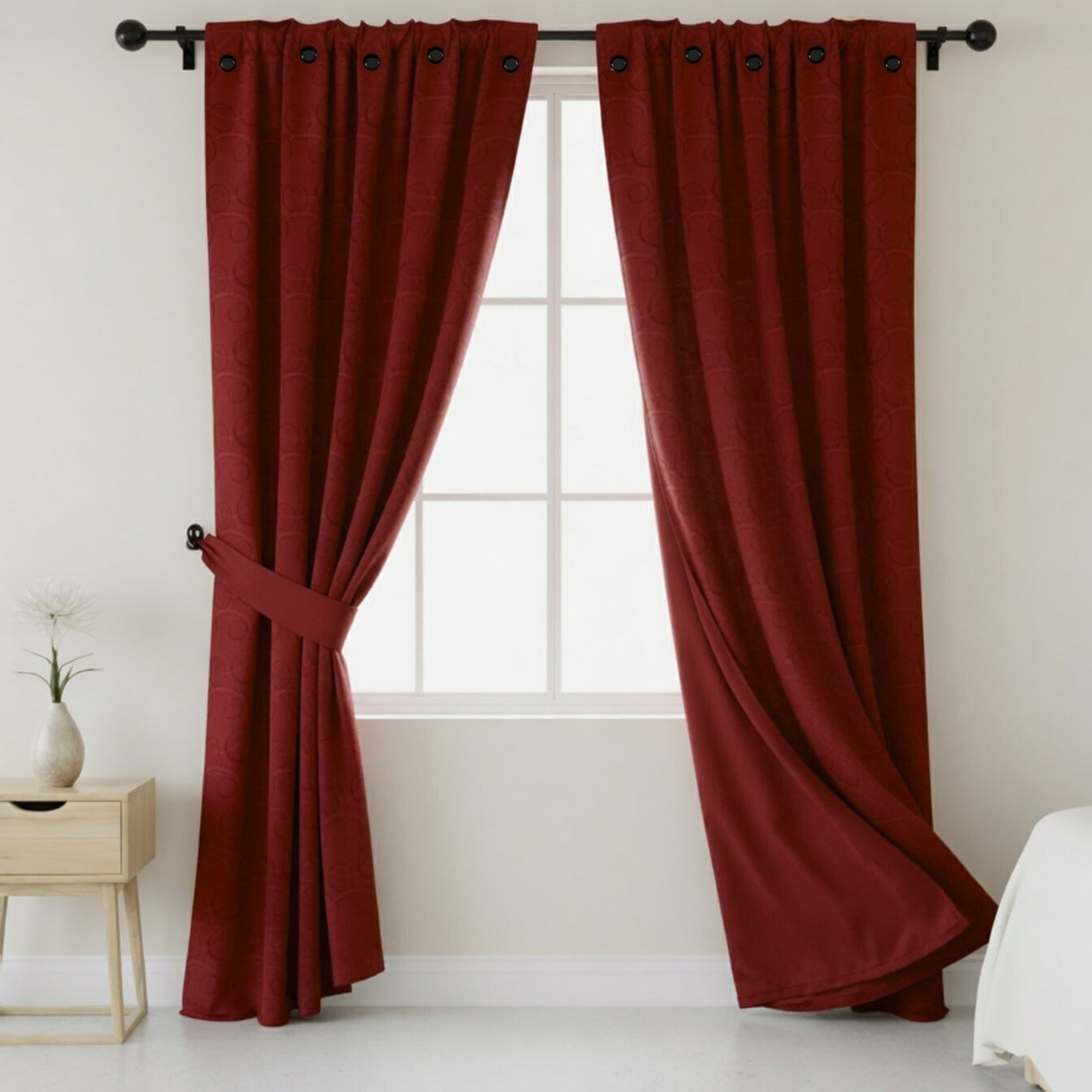 Cortina Jacquard Vinotinto 270x215cm Doble Faz de Simbolos Geometricos
