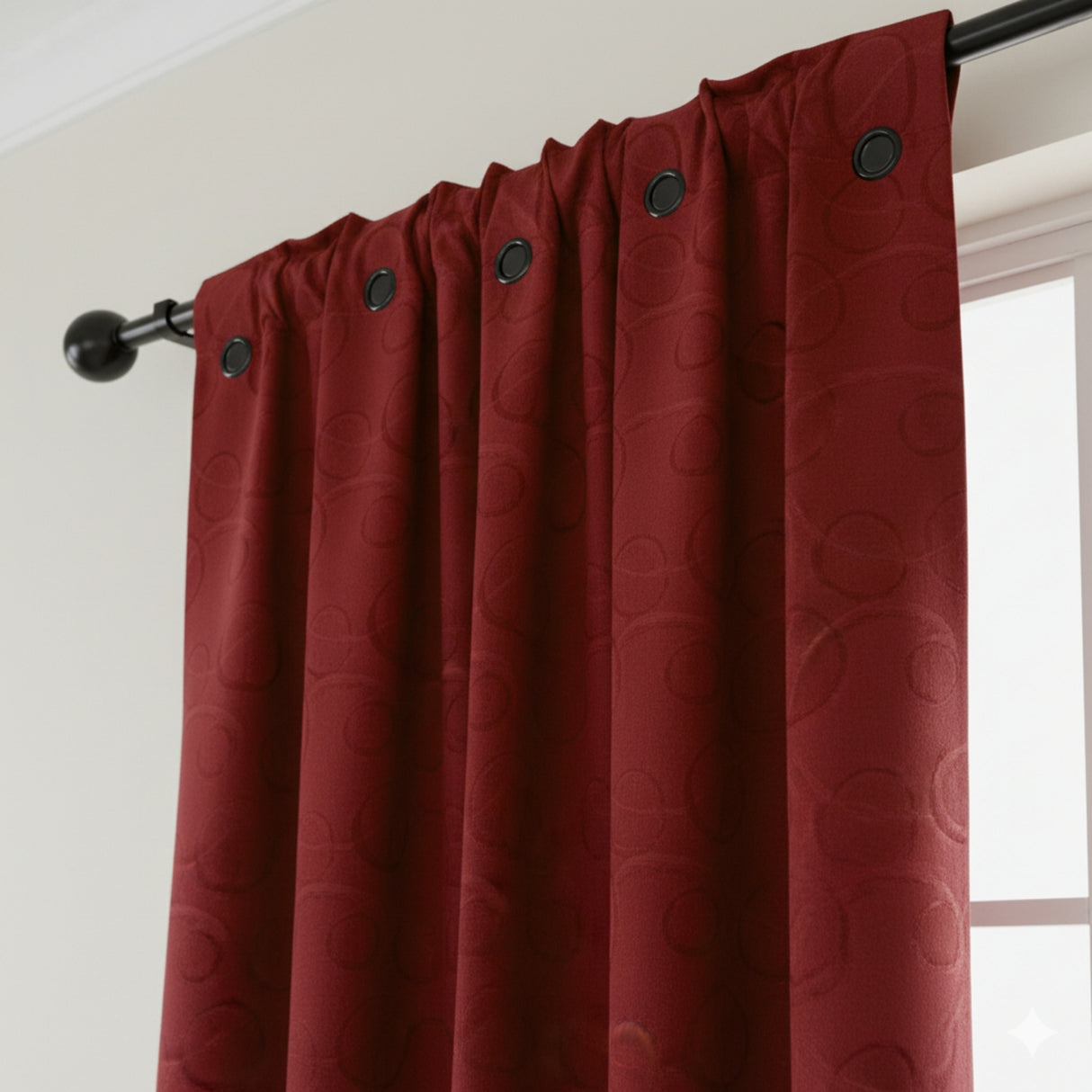 Cortina Jacquard Vinotinto 270x215cm Doble Faz de Simbolos Geometricos