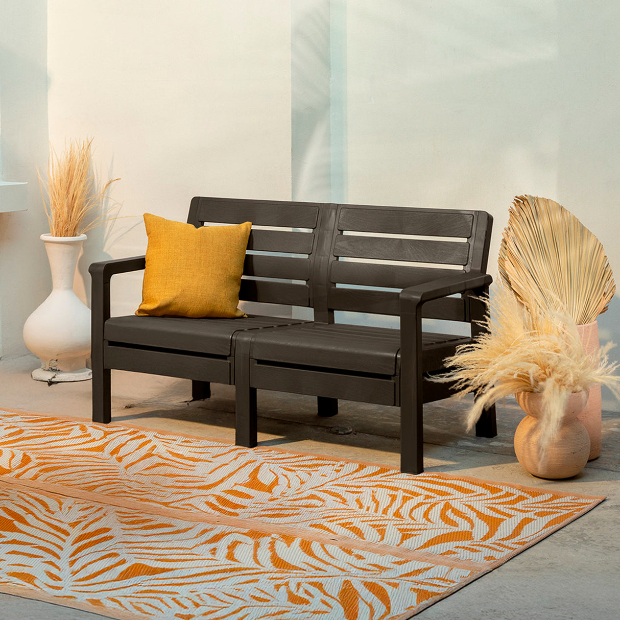 Sofá Rimax Barú Wengue 131.4x74.6cm de Dos Puestos con Apoya Brazos