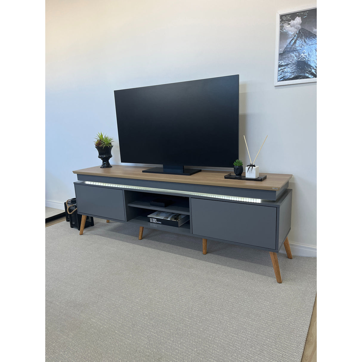 Rack de TV Lumina Gris 180x62.5cm para TV Hasta 75" Pulgadas y con Ranura para Cables