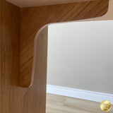 Escritorio Transformable Nomad Café Claro y Beige 118.5x73.5cm con Un Cajón y con Organizador de Libros