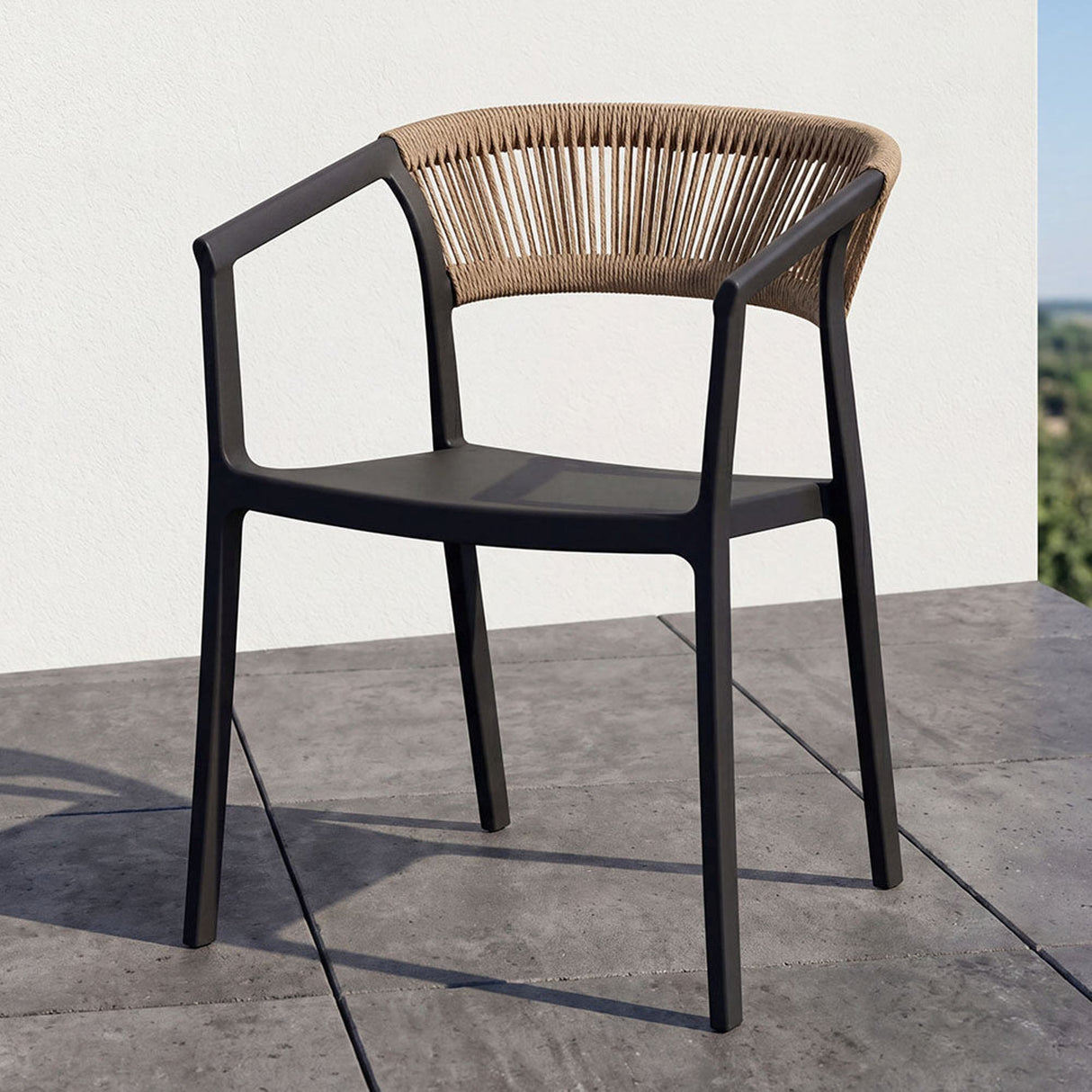 Silla para Exteriores Bali Negro 53x75.5cm Apilable con Apoya Brazos y con Espaldar